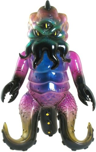 Kaiju Tripus - Dead Presidents Version Two figure by Mark Nagata X Dead Presidents , produced by Max Toy Co.. Front view.