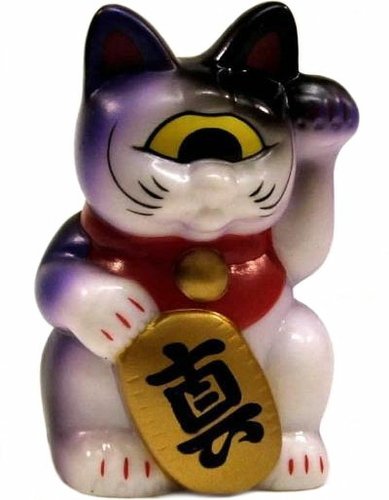 Mini Fortune Cat - White/Purple figure by Mori Katsura, produced by Realxhead. Front view.