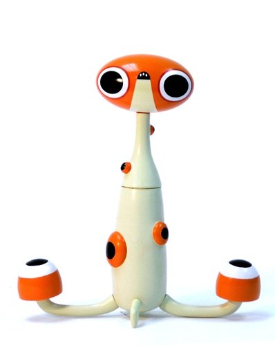 The Miracle Shroom figure by Chi-Kit Kwong, produced by Locomotive Productions. Front view.