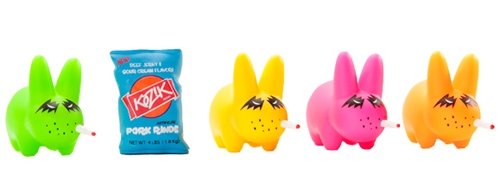 Stoner Fort Labbit 5-Pack figure by Frank Kozik, produced by Kidrobot. Front view.