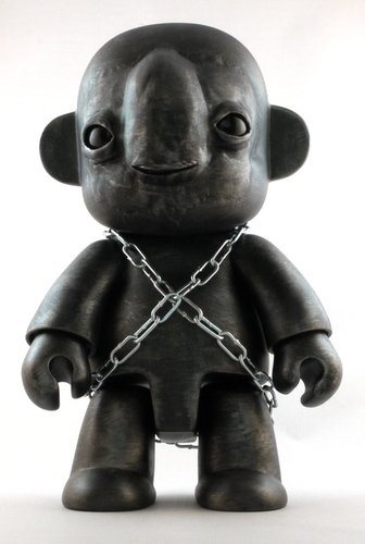 Heavy Metal Qee 7 figure by Taylored Curiosities (Penny Taylor). Front view.