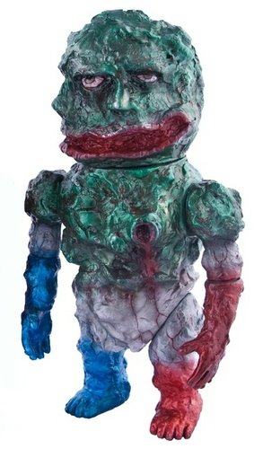 Frankenrouge Siamese Nag  figure by Nagnagnag, produced by Nagnagnag. Front view.