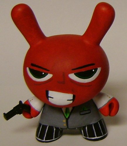 Notorious: Chicago figure by Noneg. Front view.