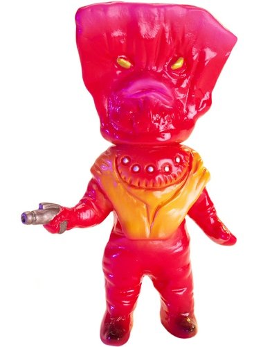 Alien Bembera - Red figure by Zollmen, produced by Zollmen. Front view.