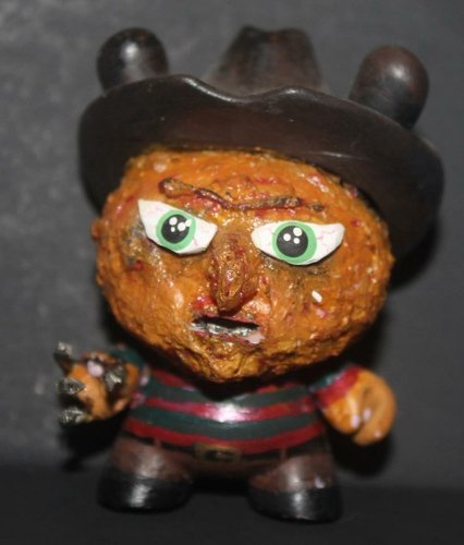 Freddy Kruger figure by Shawn Wigs. Front view.