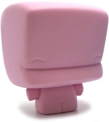 Marge Mallow PïNk  figure by Stéphane Levallois, produced by Artoyz. Front view.