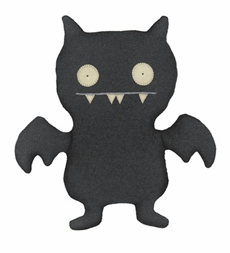 Ice-Bat - Little, Black figure by David Horvath X Sun-Min Kim, produced by Pretty Ugly Llc.. Front view.