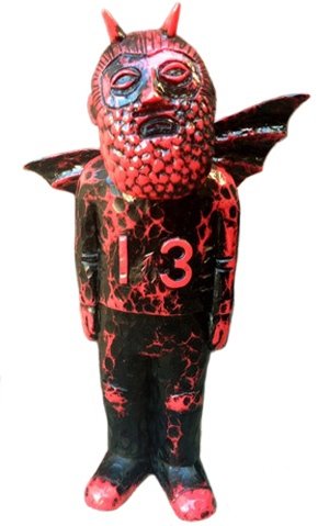 Lucky - NYCC 2013, Cherry Red Rubbed figure by Mike Egan, produced by Dke Toys. Front view.