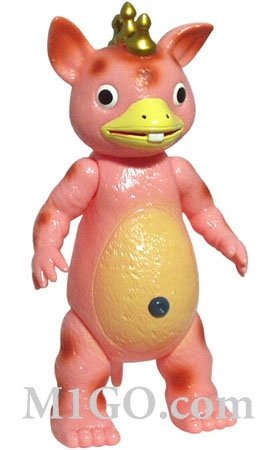 Booska (ブースカ) - Pink figure by Yuji Nishimura, produced by M1Go. Front view.