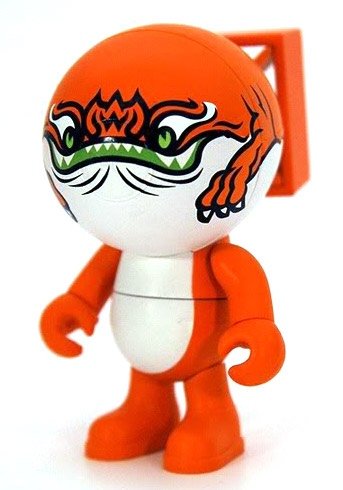 Beatercat figure by Vanbeater, produced by Jamungo. Front view.