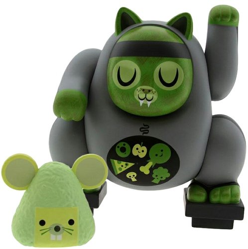 Fat Cat Miao - Dead Edition, Dragatomi Exclusive figure by Amanda Visell, produced by Zakkamono. Front view.