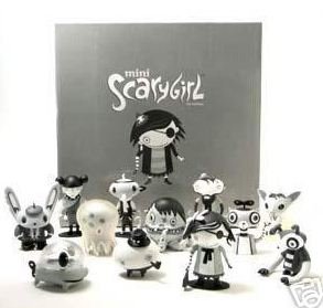 Scarygirl - Mono Set figure by Nathan Jurevicius, produced by Flying Cat. Front view.
