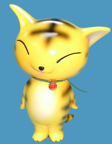 Canico Cat - Yellow Tiger figure by Canico, produced by Us Toys. Front view.