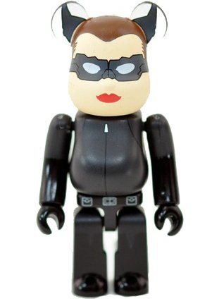 Catwoman, The Dark Knight Rises - Secret Hero Be@rbrick Series 24 figure by Dc Comics, produced by Medicom Toy. Front view.