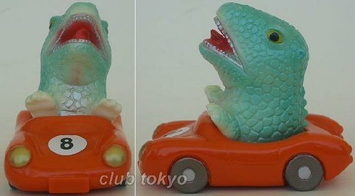 Gorosaurus Racer - Green figure, produced by Toygraph. Front view.