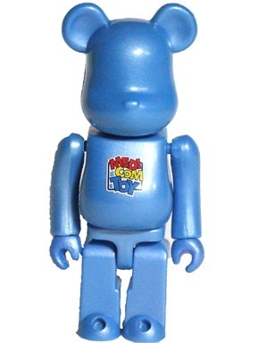 Super Sonic C@ndy Be@rbrick - Blue figure, produced by Medicom Toy. Front view.