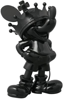 Mickey Mouse - Crown Ver. UDF-96 figure by Disney X Roen, produced by Medicom Toy. Front view.