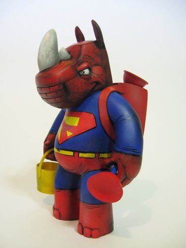 Super Rumpus figure by Scribe, produced by Cardboard Spaceship. Front view.