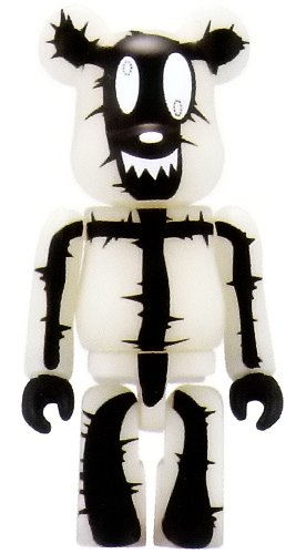 Horror Be@rbrick Series 4 figure, produced by Medicom Toy. Front view.