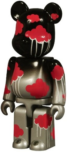 BWWT  Perks Be@rbrick 100% figure by Perks, produced by Medicom Toy. Front view.