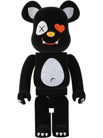 Roen Be@rbrick 1000% figure by Roen, produced by Medicom Toy. Front view.