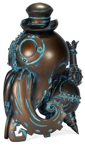 Stephan LePodd - Verdigris figure by Doktor A, produced by Mindstyle. Front view.