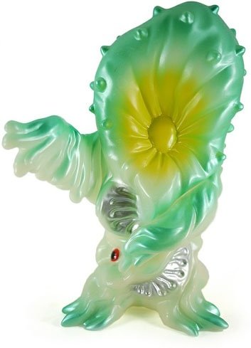 Greenmons - GID figure by Yuji Nishimura, produced by M1Go. Front view.
