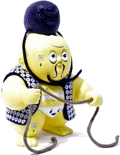 Ningyo Gosho Dalek  figure by Dalek, produced by Super Rad Toys. Front view.