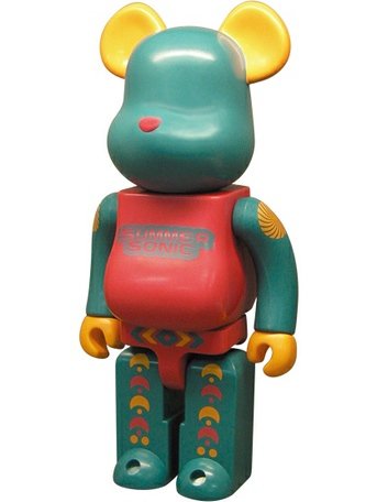 Summer Sonic Be@rbrick 400% figure, produced by Medicom Toy. Front view.