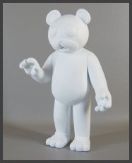 Unpainted Veil SPECIMEN 129 figure by Jermaine Rogers, produced by Strangeco. Front view.