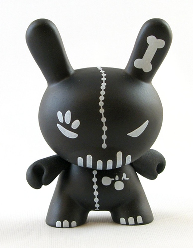 Bootleg Dunny Black