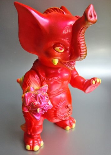 Boss Carrion - Hot Schnapps figure by Paul Kaiju. Front view.
