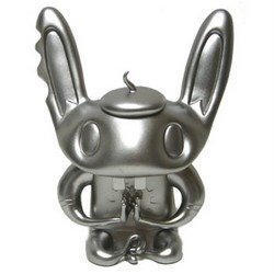 Silver Bunniguru figure by Nathan Jurevicius, produced by Flying Cat. Front view.