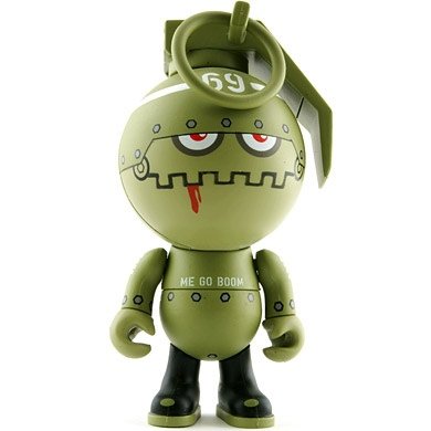 Nade Trooper figure by Frank Kozik, produced by Jamungo. Front view.