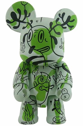 Buckingham Forest Qee DKNY version (Letter D) figure by Gary Baseman, produced by Toy2R. Front view.