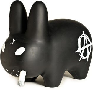 Smorkin Labbit Anarchy - SDCC 07 figure by Frank Kozik, produced by Kidrobot. Front view.