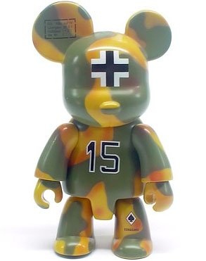 Fritz figure by Frank Kozik, produced by Toy2R. Front view.