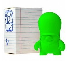 Teddy Troops - Green figure by Flying Fortress, produced by Adfunture. Front view.