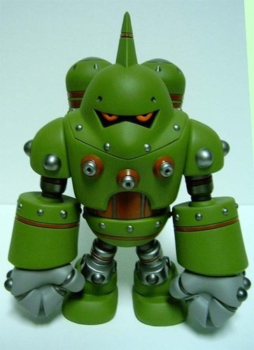 Combat-R Zero Swamp figure by Robert De Castro, produced by Atomic Mushroom. Front view.