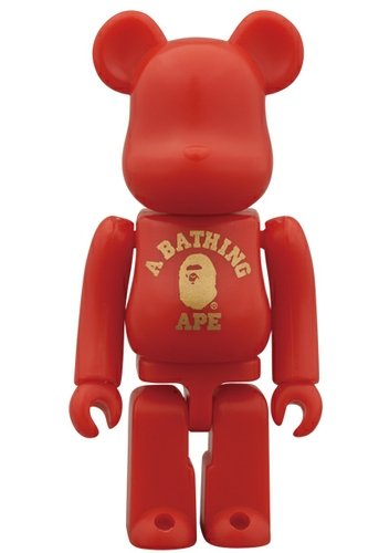 Bape Be@rbrick 100% figure by Bape, produced by Medicom Toy. Front view.