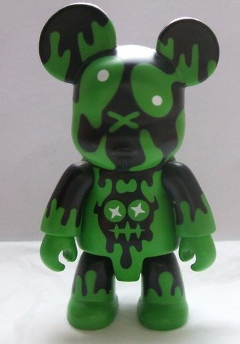 Melt-Kun figure by Mad Barbarians, produced by Toy2R. Front view.
