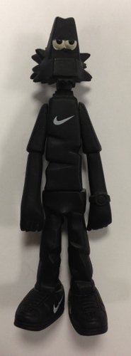 Mini Michael - Mr Shoe Sample - Black figure by Michael Lau, produced by Crazysmiles. Front view.