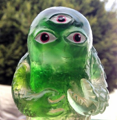 Young Grobold - Beach Glass figure by We Kill You, produced by We Kill You. Front view.