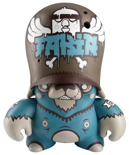 Teddy Troops Custom figure by Fakir. Front view.