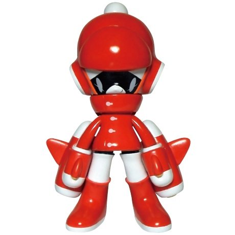Steel Fairies - Red figure by Kaijin, produced by Wonderwall. Front view.