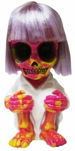 Miss Mysterious - Infection figure, produced by Secret Base. Front view.