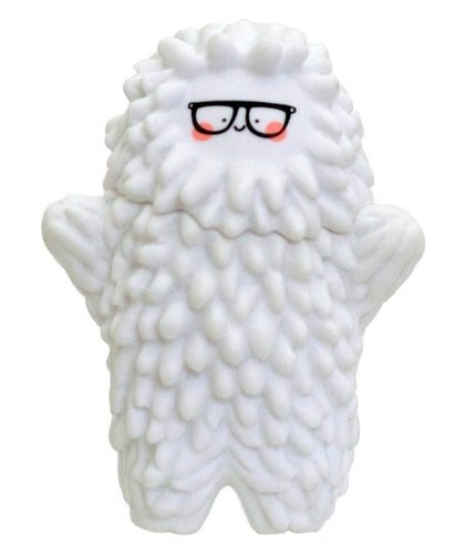 3 Baby Treeson (TTF 2010 Exclusive) figure by Bubi Au Yeung, produced by Crazylabel. Front view.