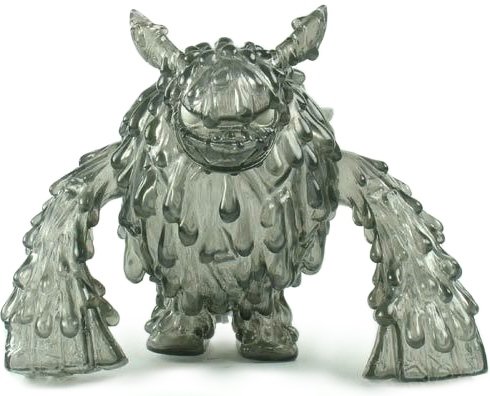 Playtimes Clear Grey Magman figure by Touma, produced by Wonderwall. Front view.