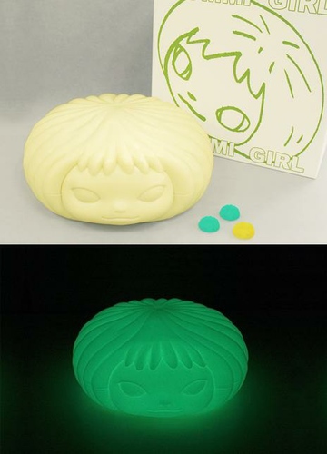 Gummi Girl Glow in the Dark