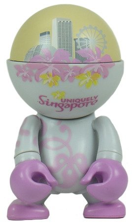 STB Thailand Purple Singapore Tourism Board  figure, produced by Play Imaginative. Front view.